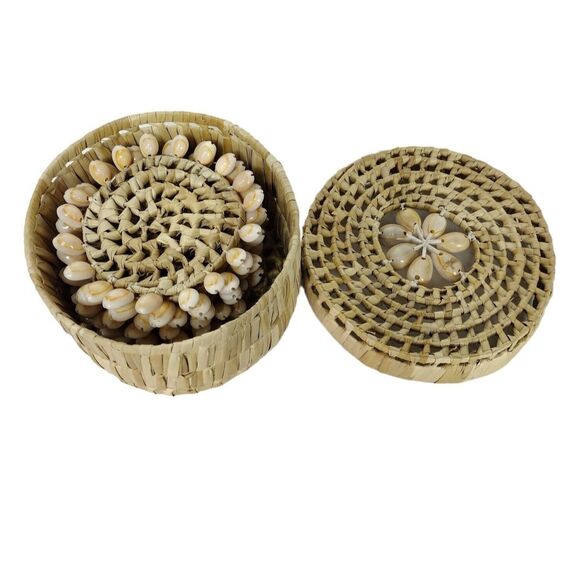 Vintage 70s Bohemian Woven Raffia Cowie Shell Coasters & Basket Coaster Holder - Picture 6 of 10